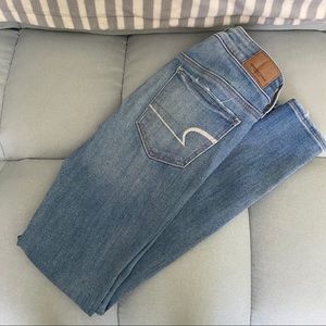 🦅 American Eagle 🦅 Super Stretch Jeggings